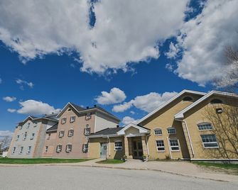 Residence & Conference Centre - Timmins - Timmins - Gebouw
