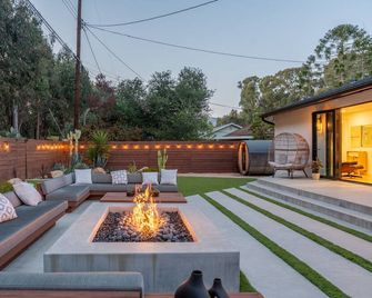 Vitality Shores | Sauna, Yoga Lawn, Beach Trail - Goleta - Patio