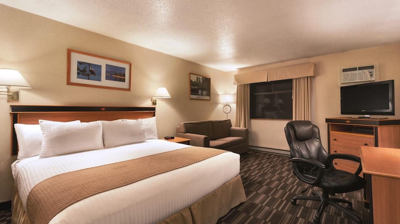 Days Inn by Wyndham Nanaimo