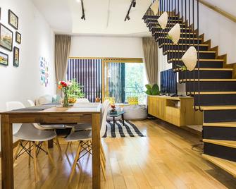 Huge - Modern Home - Luxurious - Near District One - Ciudad Ho Chi Minh - Comedor