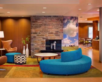 Fairfield Inn & Suites by Marriott Monaca - Monaca - Salónek