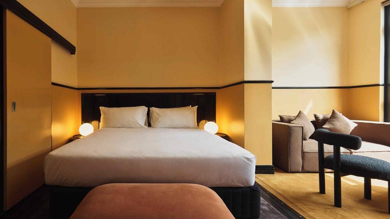Hotel Diplomat Sydney