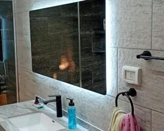 Bubble castel - Karak - Baño
