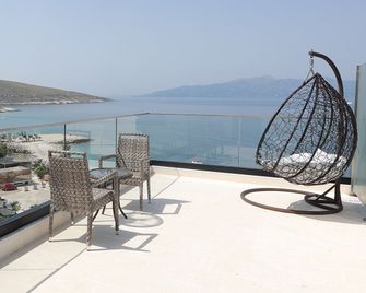 Harbour Hotel - Saranda - Balkon