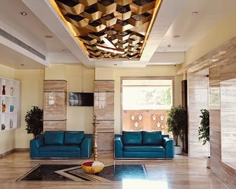 Asr Parklane, A Bergamont Hotel - Hosur - Hosūr - Lobby