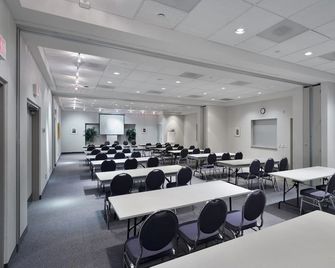 Residence & Conference Centre - Toronto - Toronto - Sala de reuniones