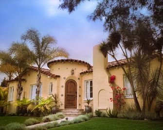 Premier La Location, Beverly Hills, Century City Adjacent - Entire House - Los Angeles - Rakennus