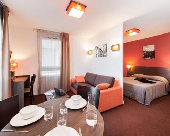 Aparthotel Adagio access Poitiers - Puvatya - Yemek odası
