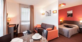 Aparthotel Adagio access Poitiers - Poitiers - Dining room