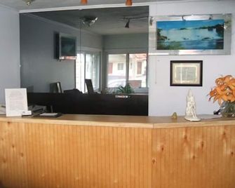 2 Double Beds Stay for Family Fun! Scottish Inns, Parking, Near Niagara Falls - North Tonawanda - Rezeption
