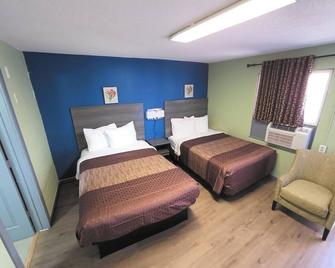 Plaza Motel - Joplin - Bedroom