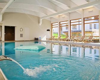 Schweizerhof 503 by Interhome - Lenzerheide - Pool