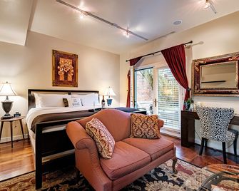 The Orenco Station Hotel - Hillsboro - Makuuhuone