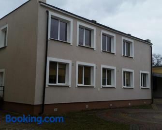 Hotel Gosciniec - Włocławek - Edificio
