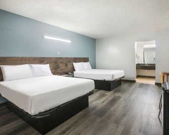 Americas Best Value Inn Stockbridge - Stockbridge - Habitación
