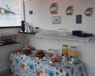 Pousada Beach Porto Novo - Caraguatatuba - Buffet