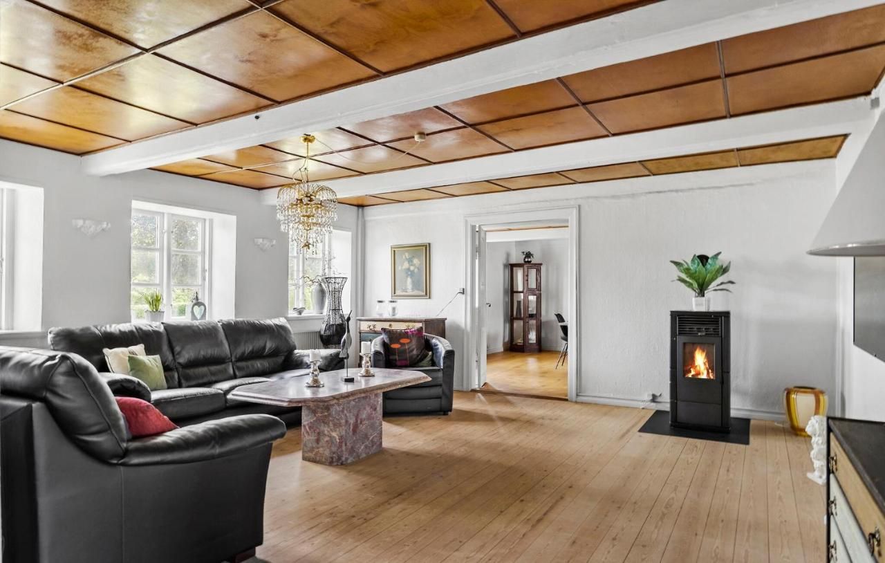 Six-Bedroom Holiday Home In Haderslev – Haderslev