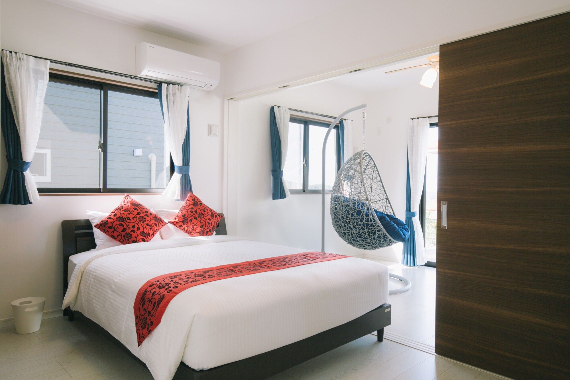 United Resort Sarabeth