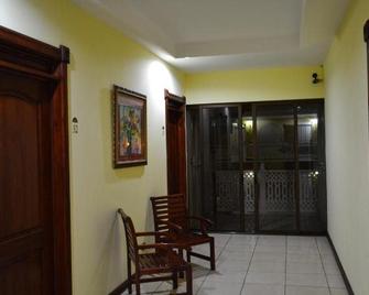 Hotel Alamar - Puntarenas - Pasillo