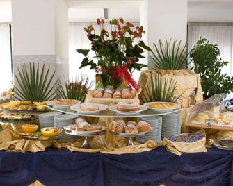 Hotel Bellevue - Rimini - Buffet
