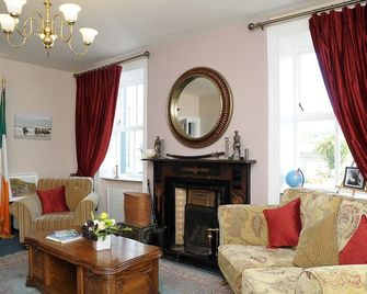 Milltown House Dingle - דינגל - סלון