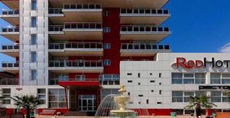 Red Hotel - Anapa