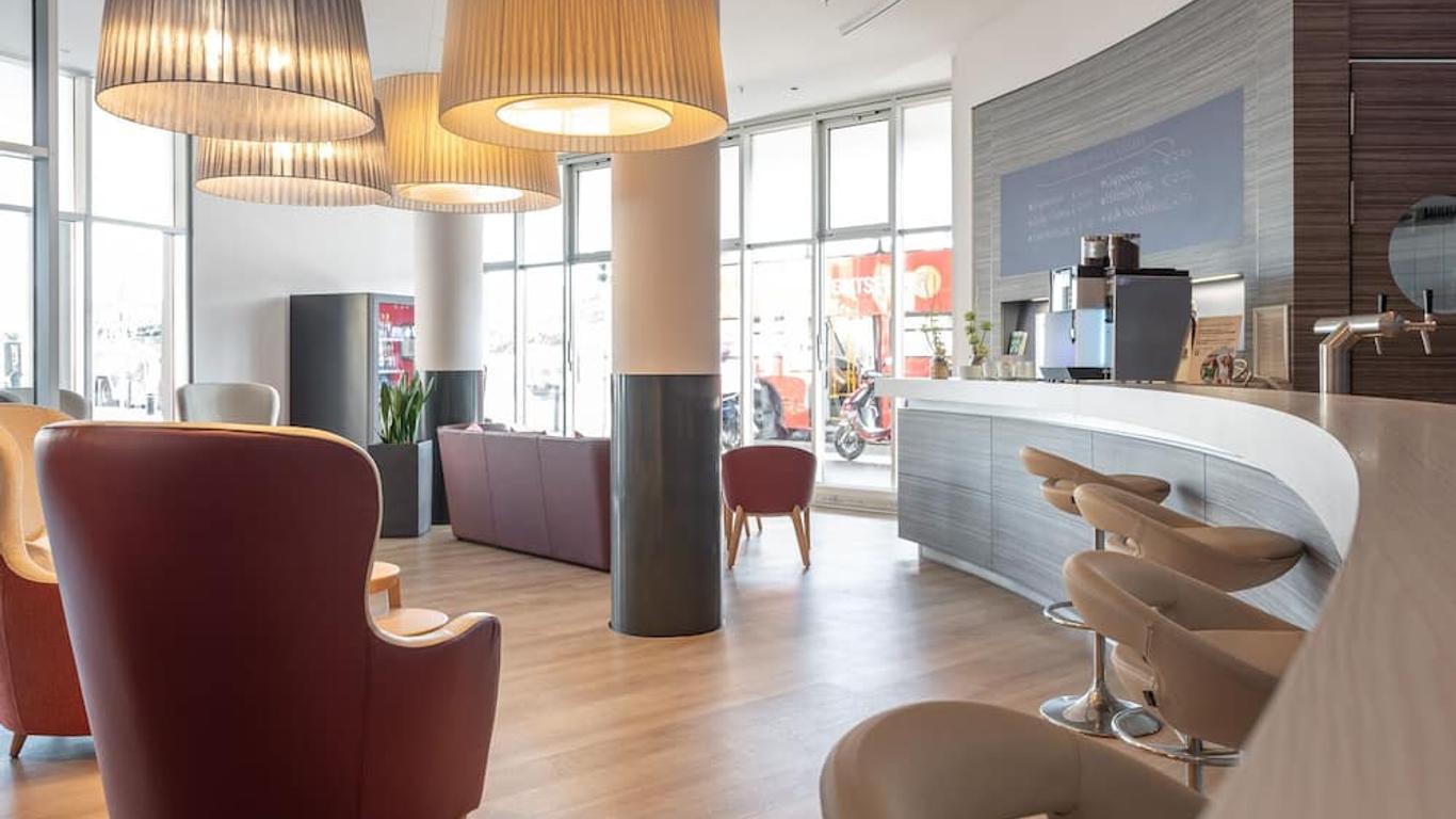 فندق إنترسيتي كيل