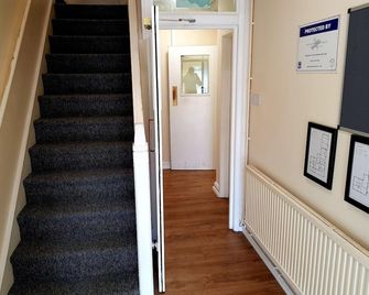 Jaylets Budget Hathern - Loughborough - Stairs