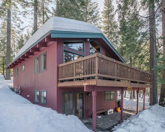 Sugar Pine Retreat - Cozy w/ Central Heat! - Arnold - Building