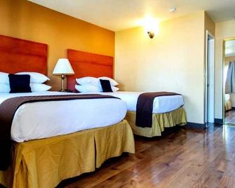 Desert Inn Extended Stay Cathedral - Cathedral City - Habitación
