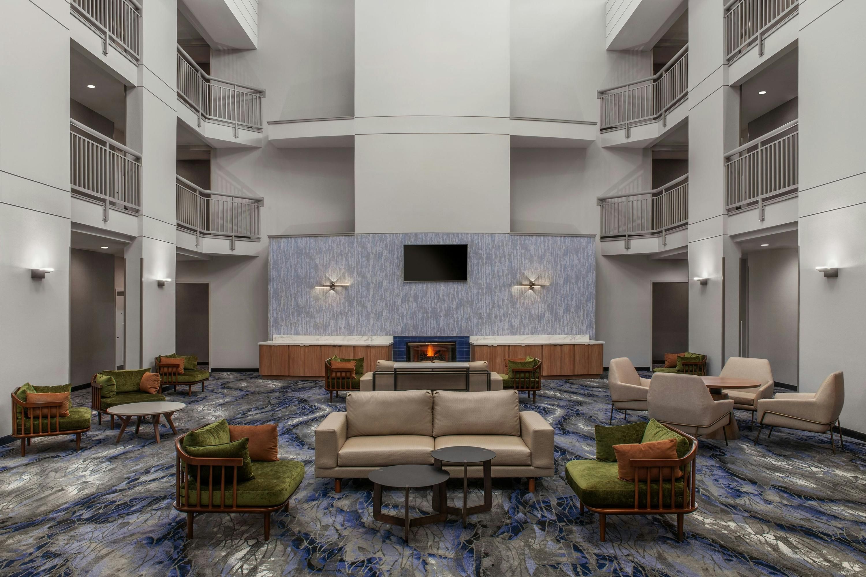 Fairfield Inn & Suites by Marriott Oakland Hayward - Hayward - Лаунж