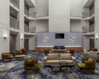 Fairfield Inn & Suites by Marriott Oakland Hayward - Hayward - Лаунж