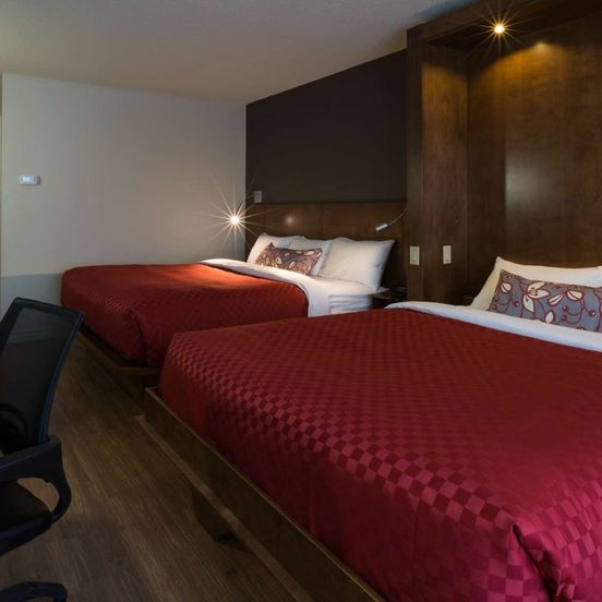 Bedroom view of N Hôtel Québec