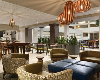 Embassy Suites by Hilton Minneapolis Bloomington Edina - Bloomington - Bar