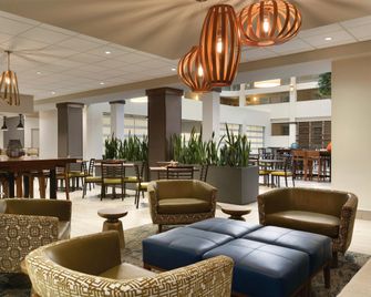 Embassy Suites by Hilton Minneapolis Bloomington Edina - Bloomington - Bar