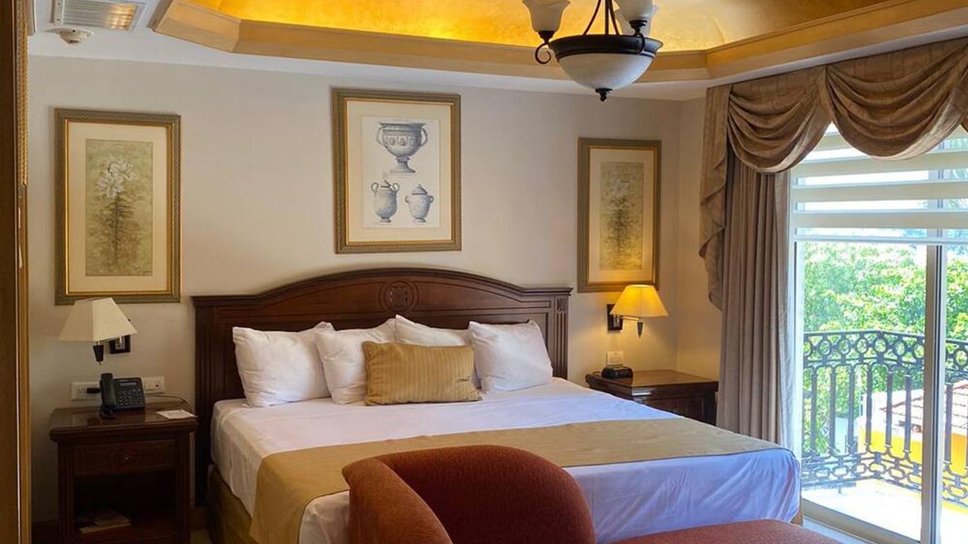 Hotel Hacienda Real