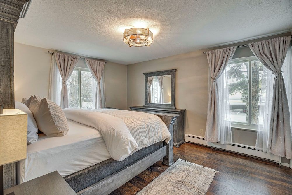 Grand Junction Condo Balcony, Community - Grand Junction - Bedroom