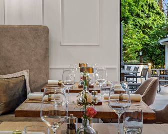 Hotel Tiek Superior - Meppen - Restaurace