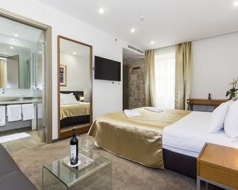 Hotel Marul - Split - Schlafzimmer