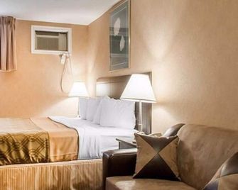 Woodstock Inn and Suites - Woodstock - Habitación