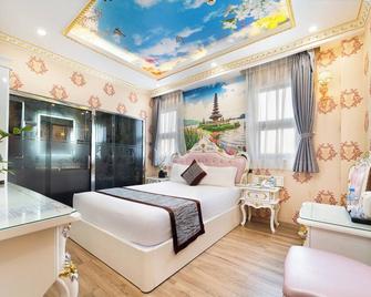 Khach San Cuong Thanh 3 - Ciudad Ho Chi Minh - Habitación