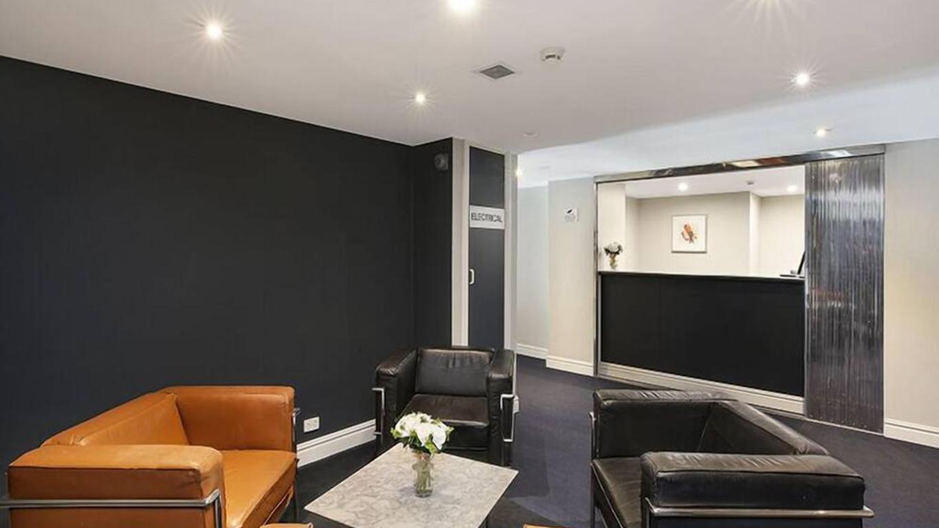 Sydney Airport Suites