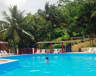 Islazul Hotel Mirador de Mayabe - Holguín