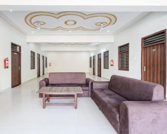 Collection O Sunrakh Road Crossway - Vrindavan - Лоббі