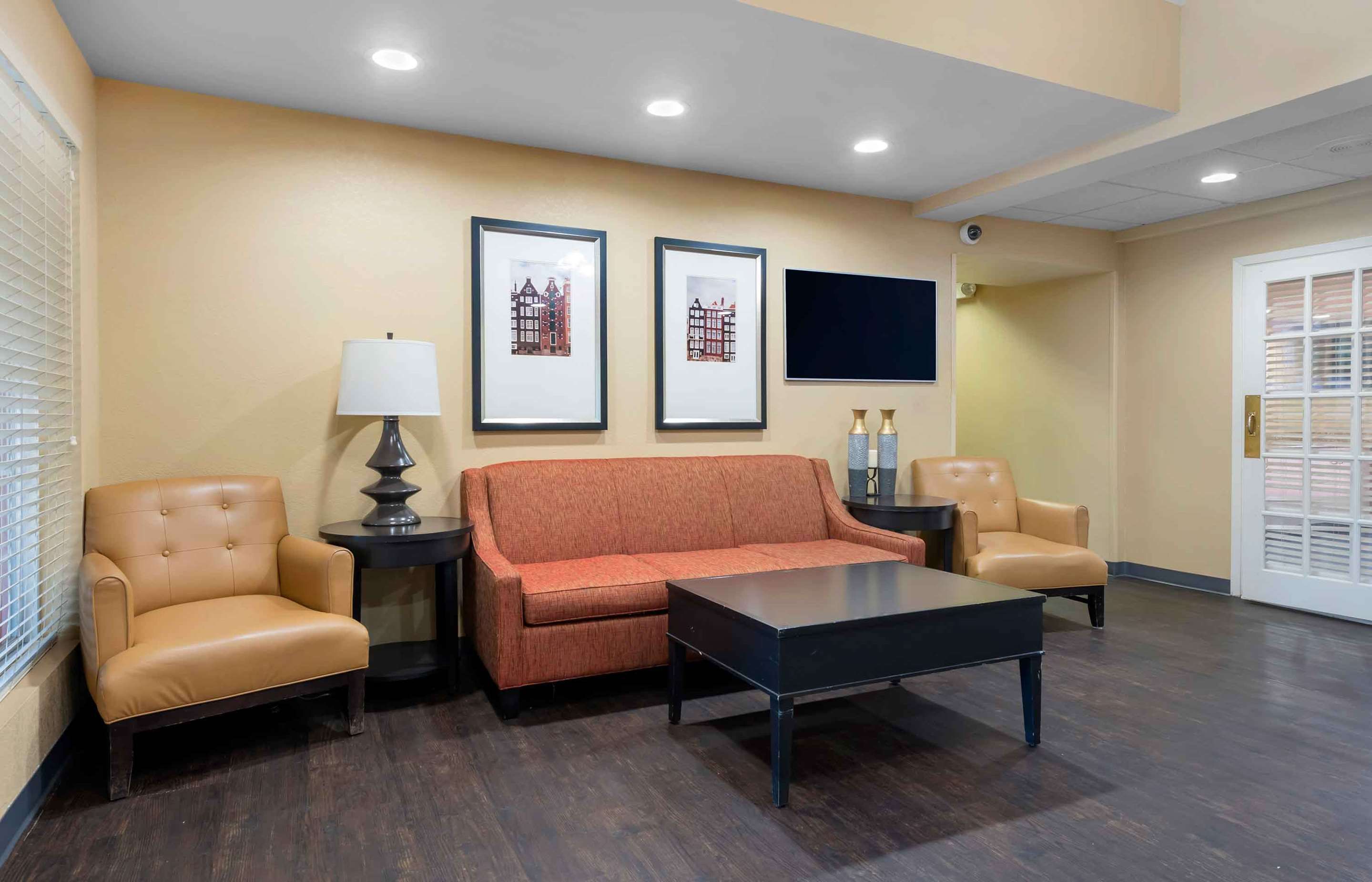 Extended Stay America Select Suites - Jacksonville - Salisbury Rd. - Southpoint thumbnail 3