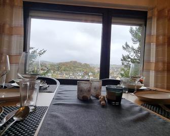 Ferienwohnung II mit Panoramablick in der Altstadt von Arnsberg - Arnsberg - Essbereich