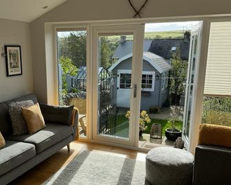 The Hill B and B - Barnard Castle - Living room