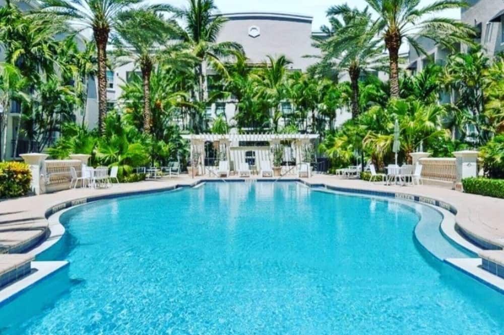 Downtown West Palm Beach - West Palm Beach - Pool