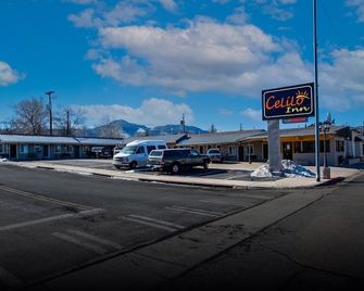 Celilo Inn - Williams - Building