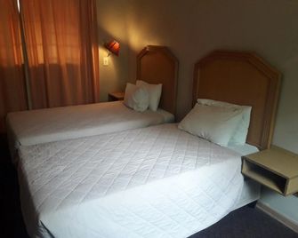 Horseshoe Inn - Kimberley - Ložnice